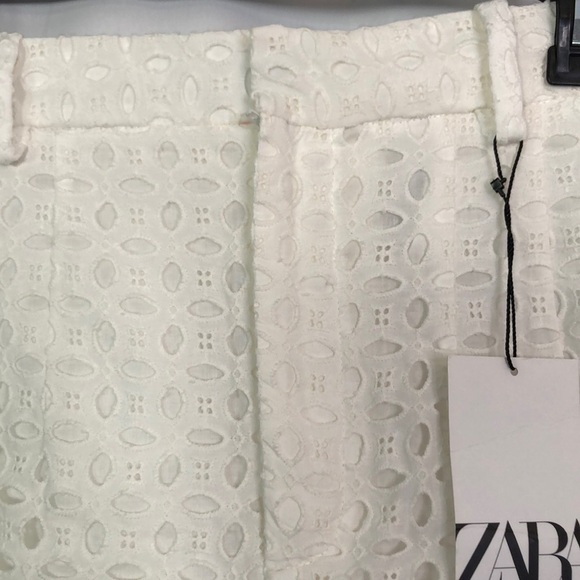 Zara Women's White Lace Shorts   Size L - Picture 6 of 8